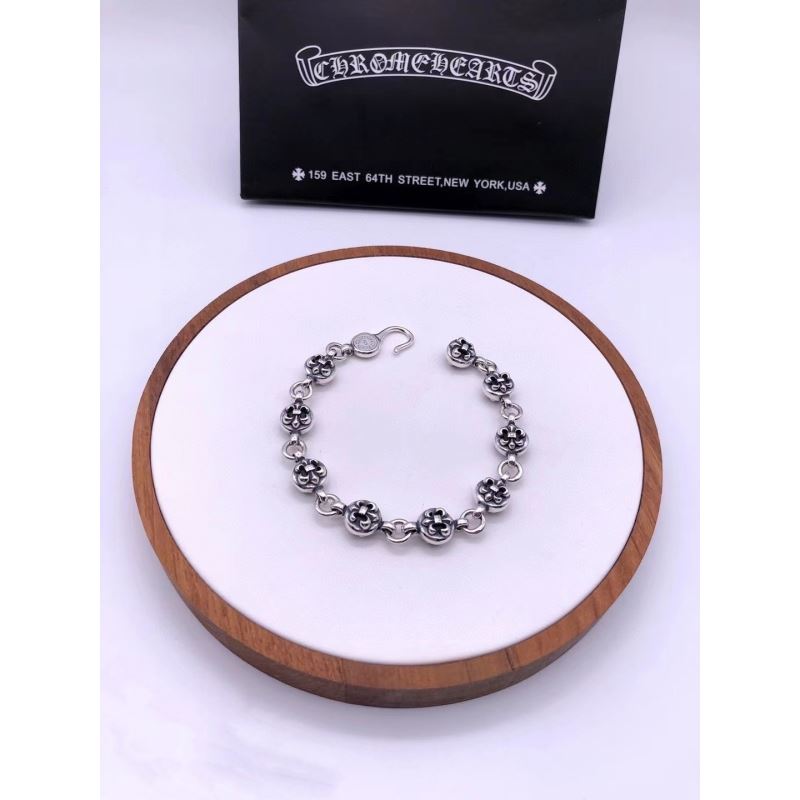 Ch**me He**ts bracelets